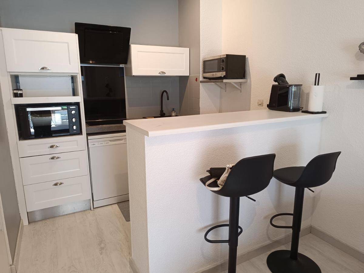 Apartment A 50 Metres De La Frejus